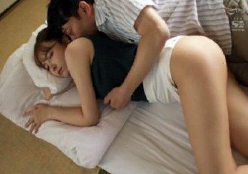 Con dâu mặt xinh làm bố chồng phải giở trò hiếp dâm